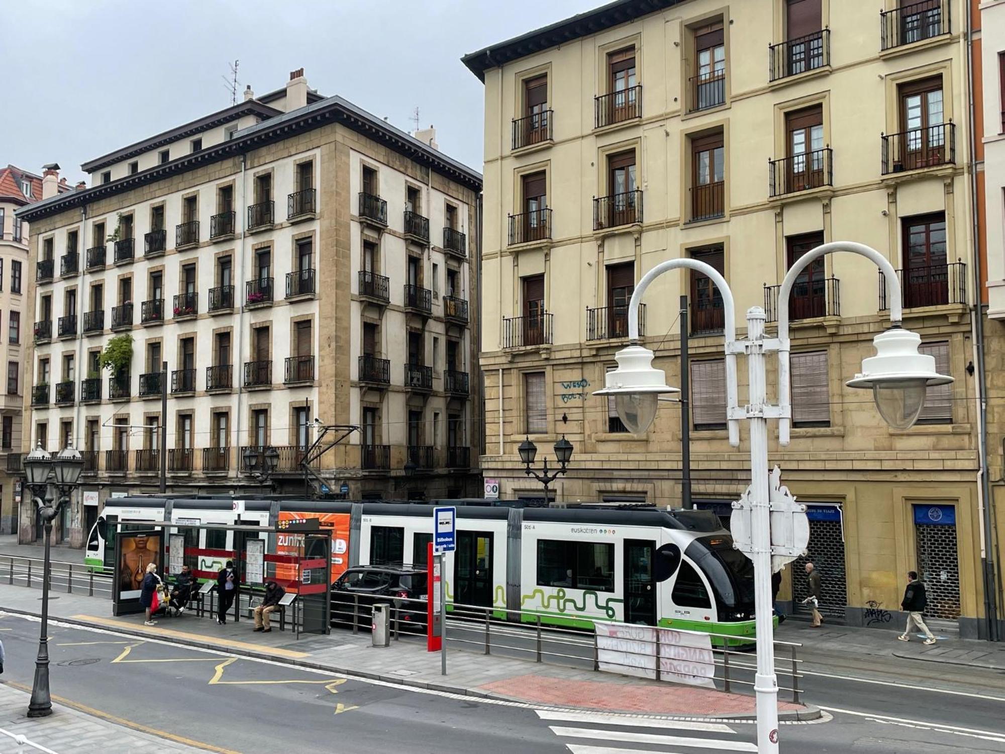 Old Town Palace Bilbao Exterior photo